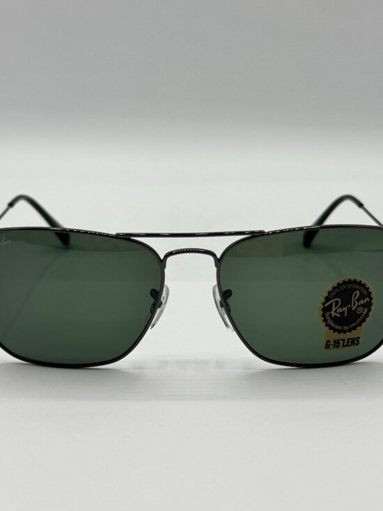 Ray-Ban RB3136 004 Caravan Sunglasses Gunmetal Frame with Green G-15 Lens main image 4